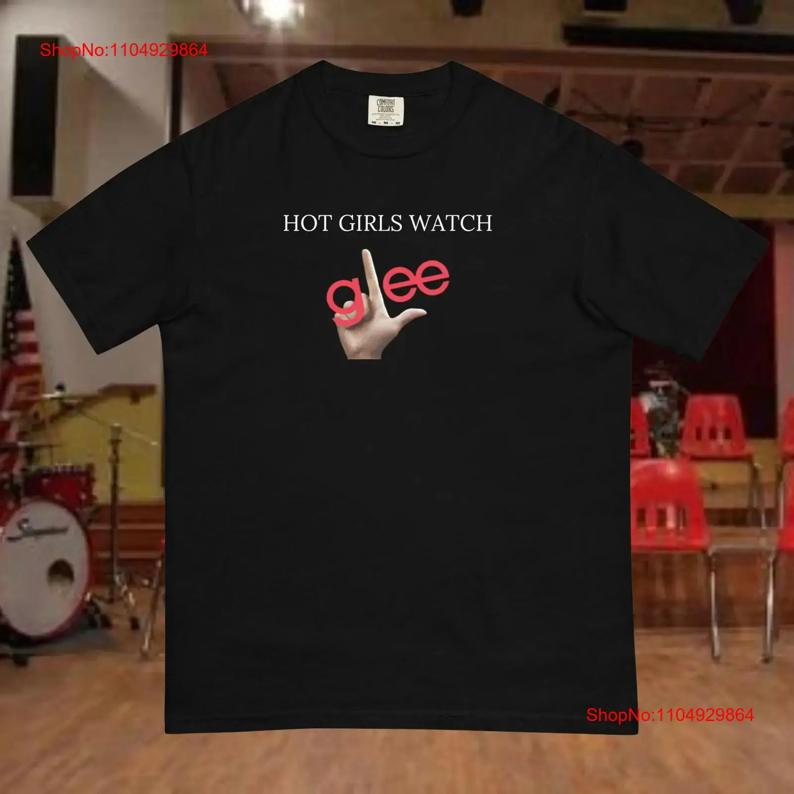 Vintage Fashion Show - Hot Girls Watch Glee T Shirt