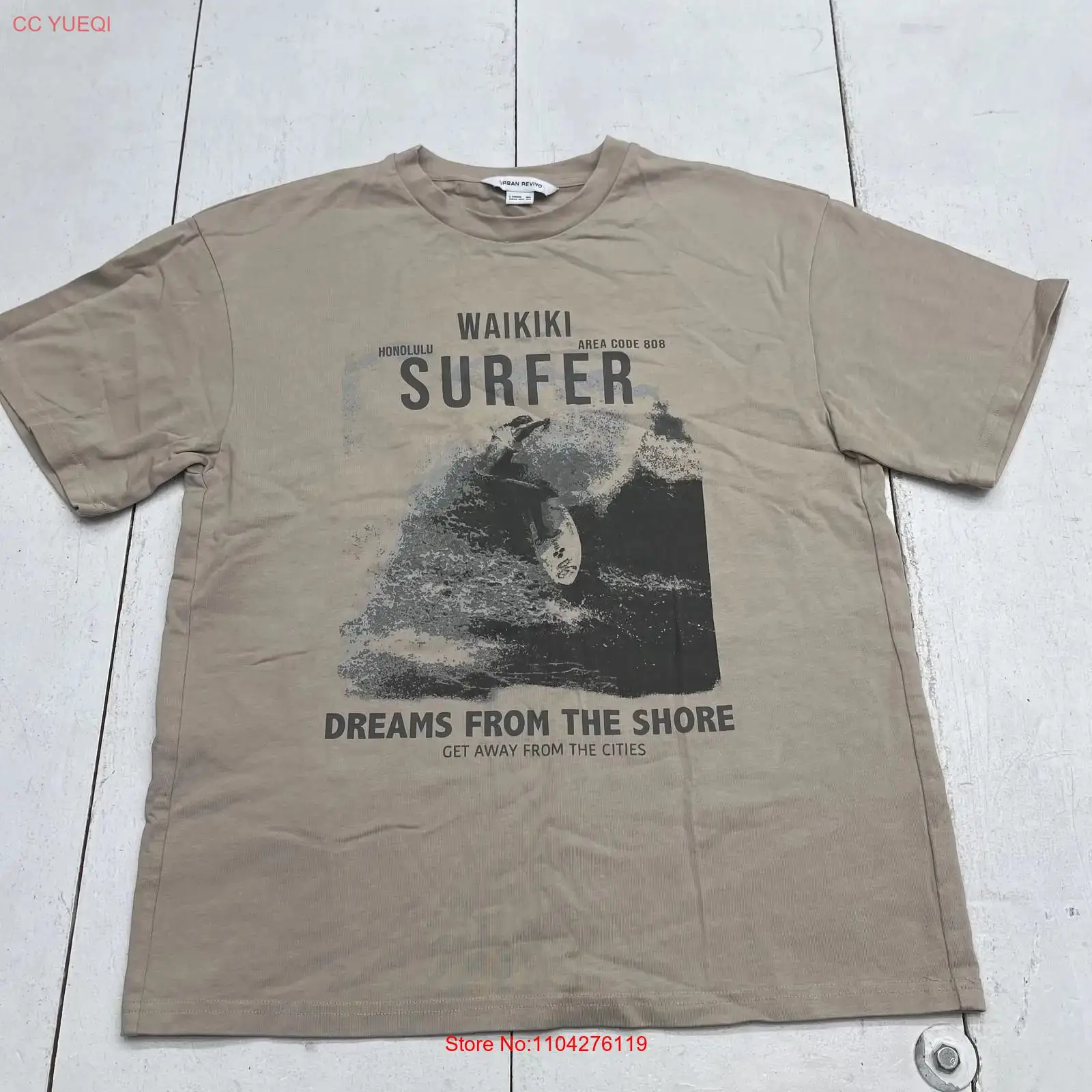 Vintage Urban Fashion - URBAN REVIVO Waikiki Surfer T Shirt
