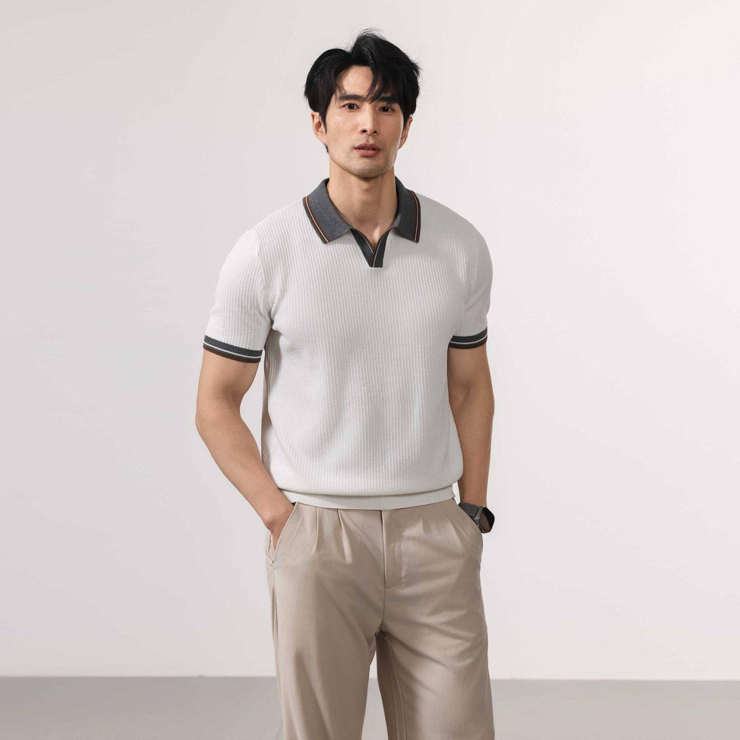 Fashionable American V-neck  S - Vintage Urban Fashion ulasan dan harga