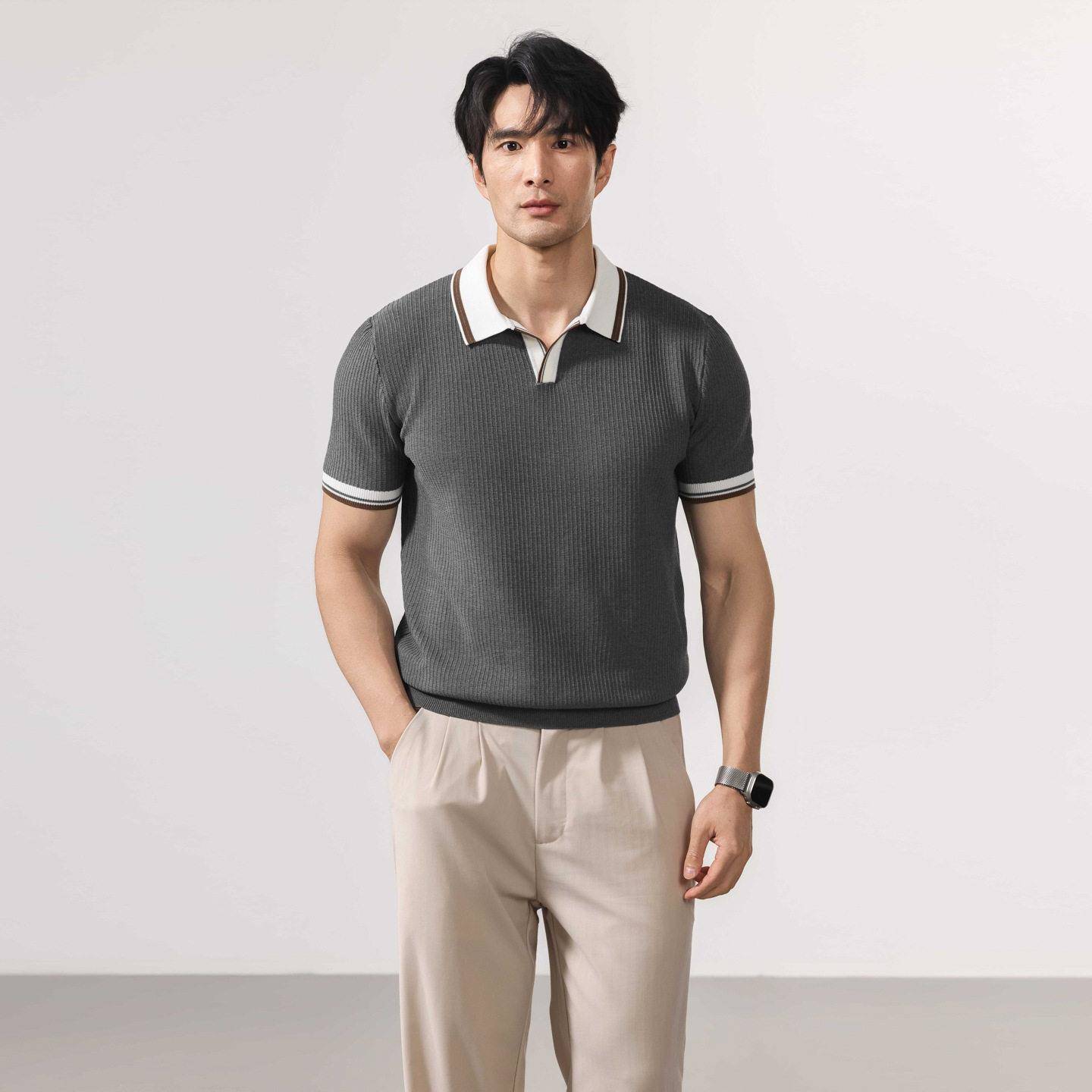 Fashionable American V-neck  S - Vintage Urban Fashion ulasan dan harga