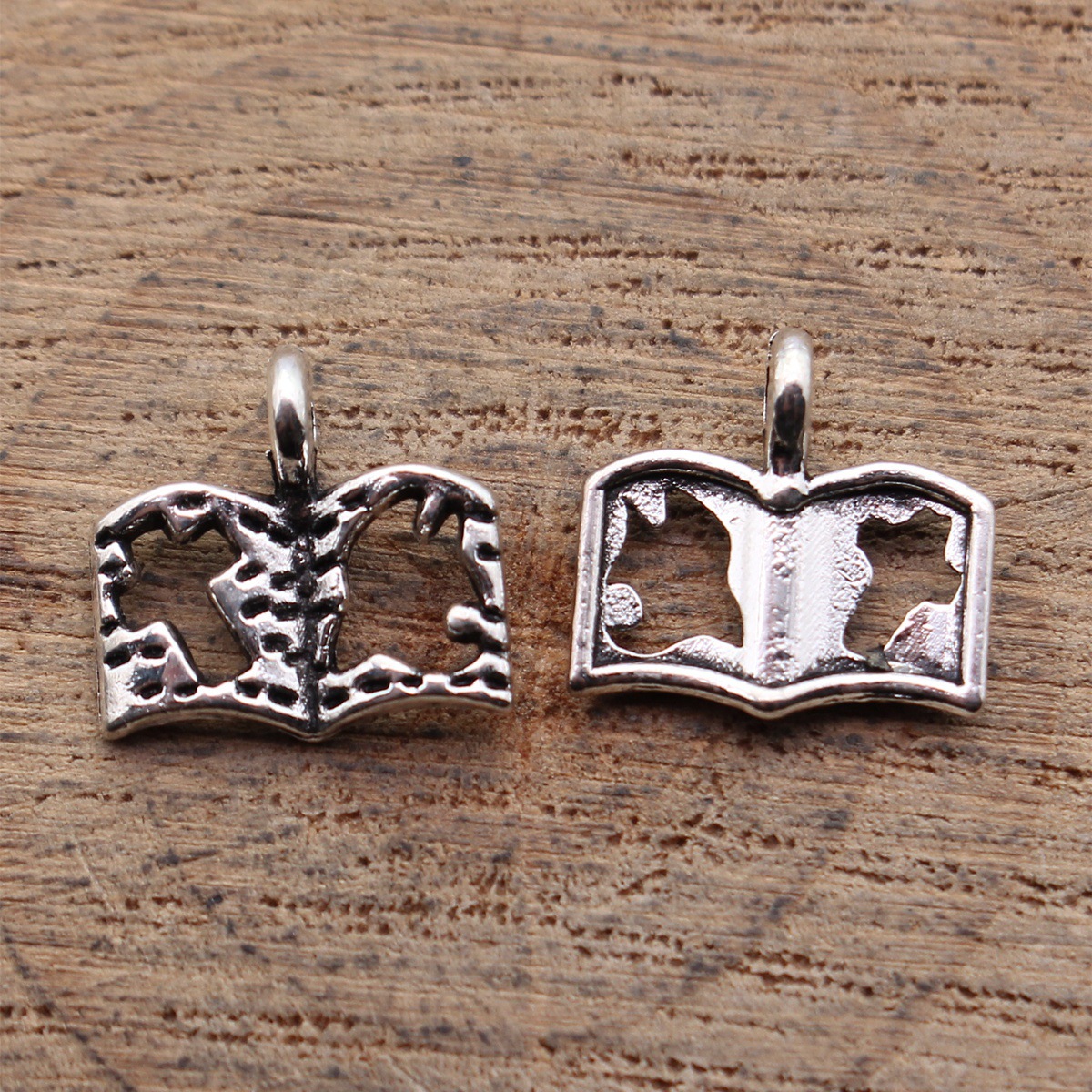 80pcs 11x11mm(0.43x0.43inch) A - Vintage Fashion Books ulasan dan harga