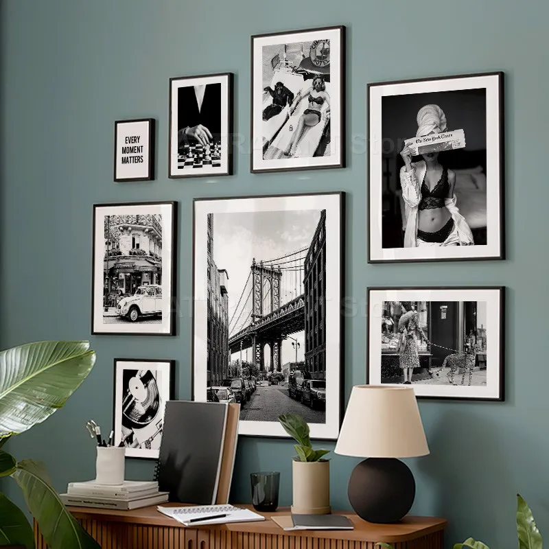 Black and White Vintage Wall A - Vintage Fashion Illustrations ulasan dan harga