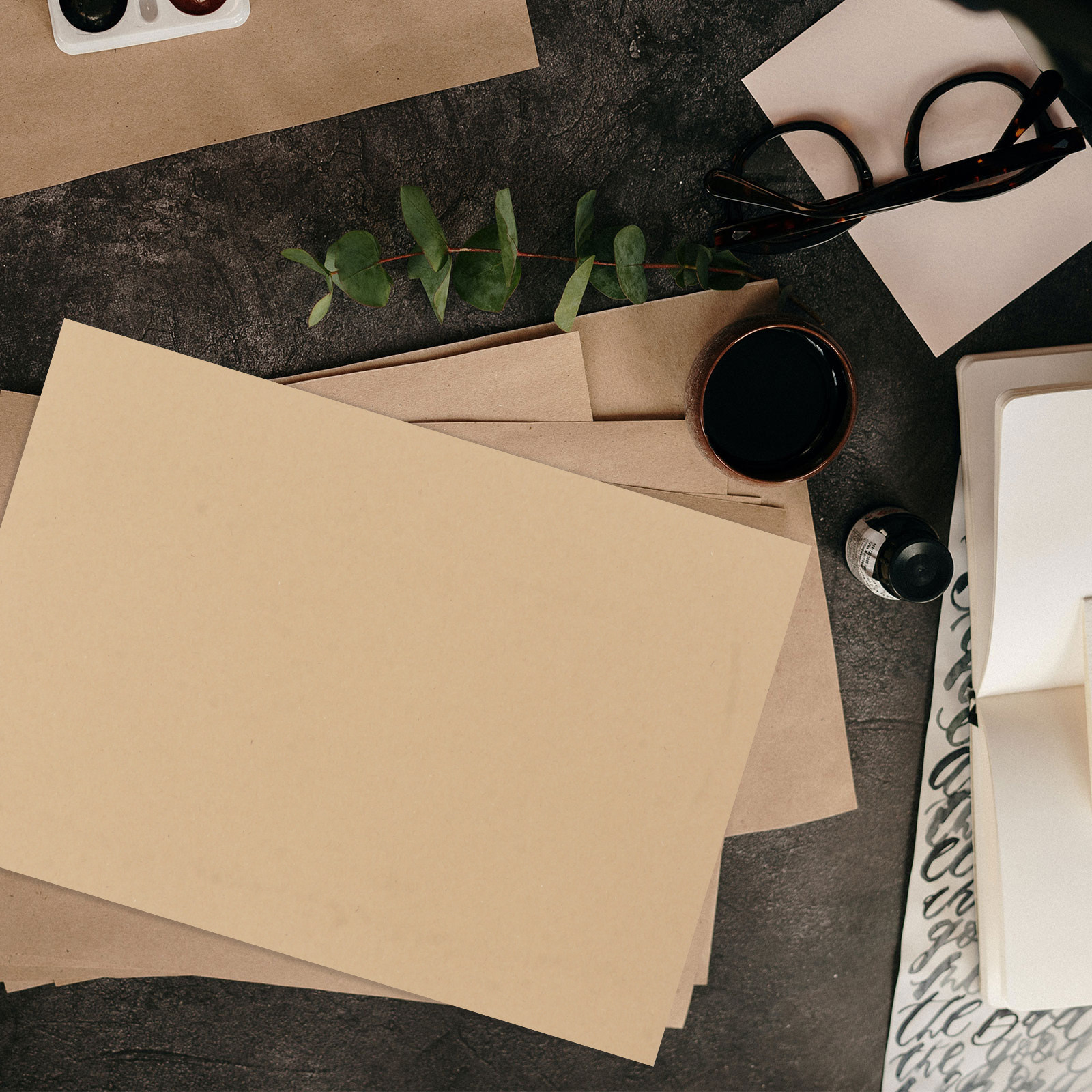 100 Sheets Kraft Paper Light B - Vintage Fashion Drawings ulasan dan harga